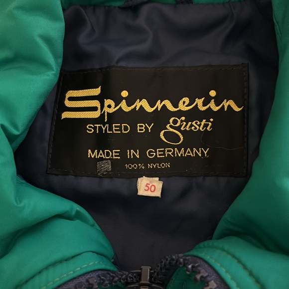This is a two piece snowsuit by Spinnerin, green, size 50, whatever that means. - Picture 16 of 16